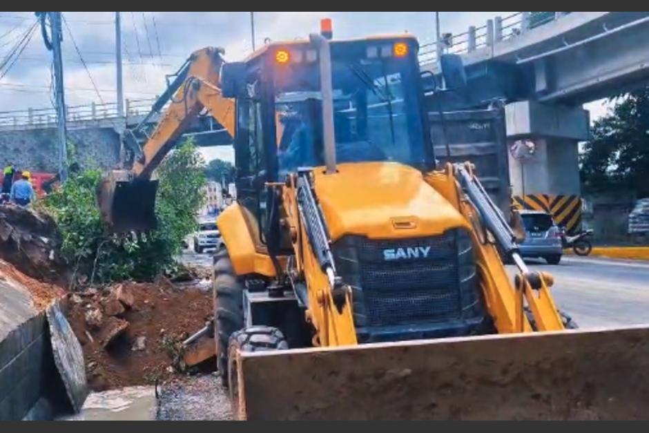 El uso de maquinaria pesada puede obstaculizar el paso por el sector. (Foto: Municipalidad de San Miguel Petapa)