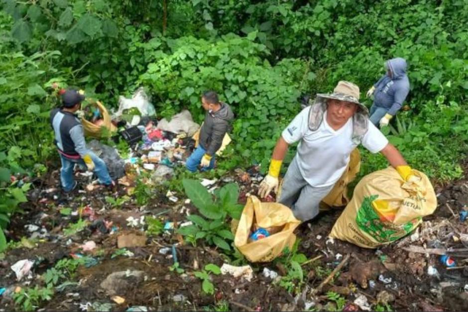 Se estima que en el país hay más de 2000 basureros ilegales. (Foto: MARN / Soy502)