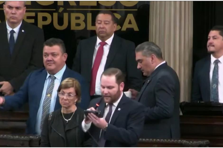 El diputado Álvaro Arzú evidenció el "error" que le costó al Ejecutivo la invalidez del veto emitido al Decreto en favor de los Codedes. (Foto: Captura de pantalla)