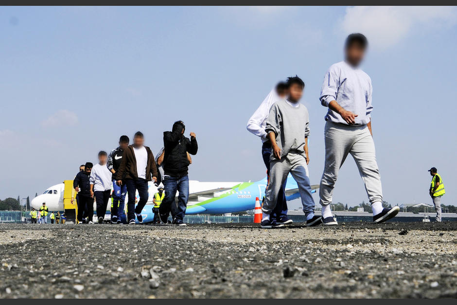 Según la Policía algunos deportados se han involucrado con grupos de pandillas. (Foto: Archivo)