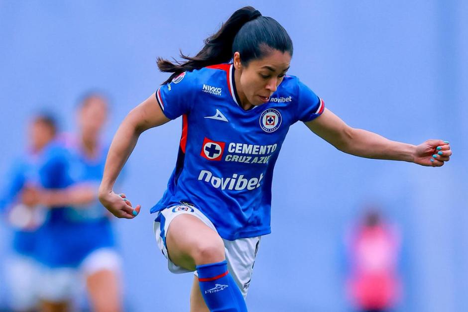 Ana Lucía Martínez lleva tres partidos en fila anotando con el Cruz Azul.