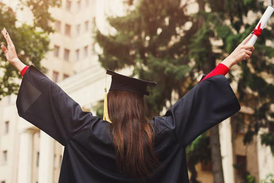 Estos son los pasos para el registro del título universitario en la SAT. (Foto: Pexels)