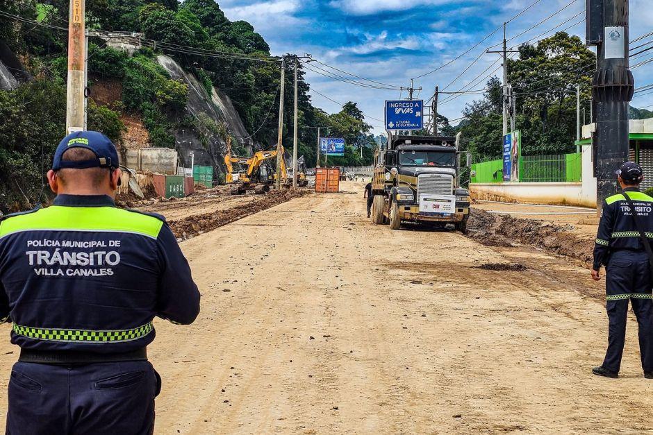 Luego de 10 días se volverá a habilitar una de las vías en área del derrumbe. (Foto: Municipalidad de Villa Canales)