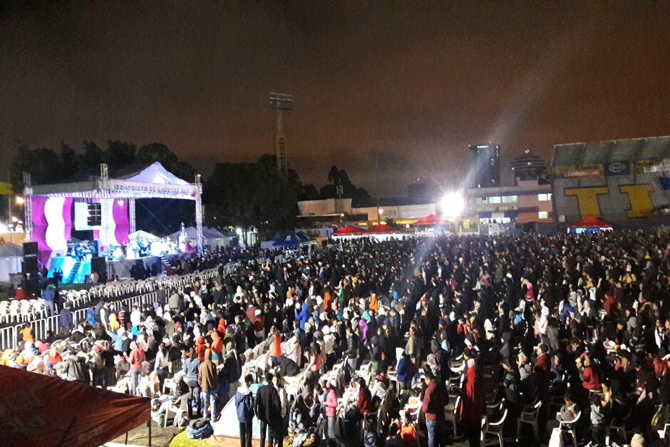 Se espera la asistencia de 9 mil 400 personas en la plazoleta del estadio. (Foto: Cortesía Renovación Carismática Católica)