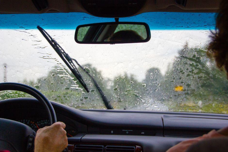 La Conred pide a los automovilistas tener mucha precaución al manejar cuando llueve fuerte. (Foto: Archivo / Soy502)
