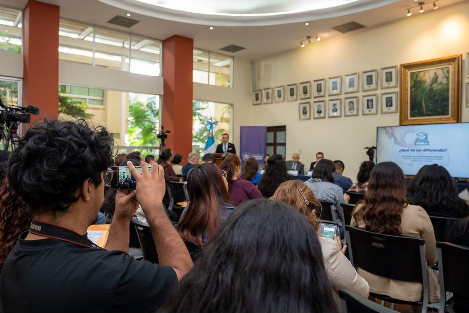 El Minex brindó información sobre el diferento territorial con Belice a periodistas. (Foto: Minex / Soy502)