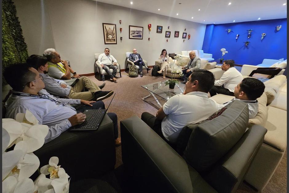 La reunión tuvo como finalidad tratar temas de seguridad aeroportuaria. (Foto: DGAC)