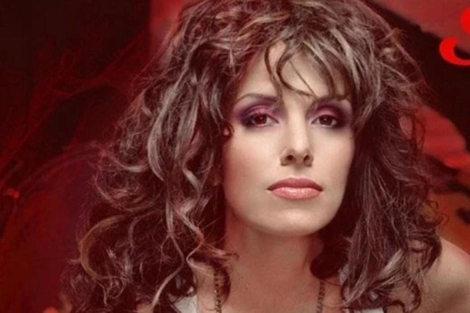 Su historia inspira a miles de mujeres a no temer al diagnóstico y enfrentar la enfermedad con esperanza. (Foto: X)