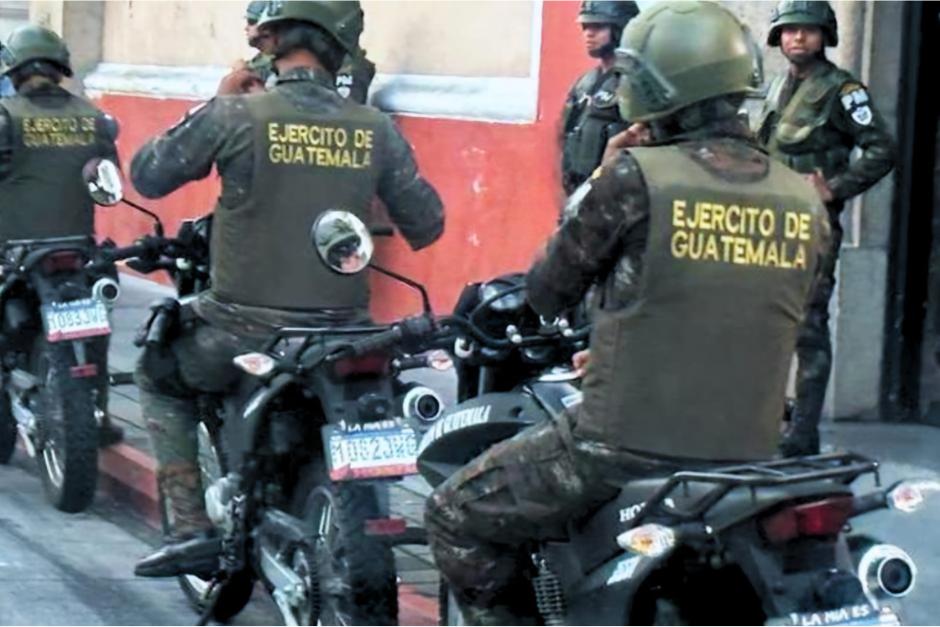 El robo del armamento denunciado por el Ejército ocurrió en el almacen del Comando Aéreo del Norte, estableció el MP. (Foto: Archivo/Soy502)