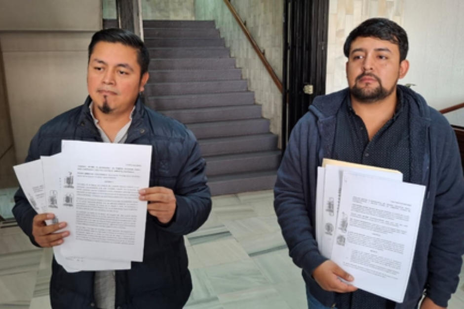 Los sindicados enfrentan cargos como usurpación agravada, sedición, asociación ilícita y daño al patrimonio nacional y decidieron presentarse de forma voluntaria tras ser rechazadas sus peticiones en dos ocasiones.&nbsp;(Foto: Wilder López/Soy502)