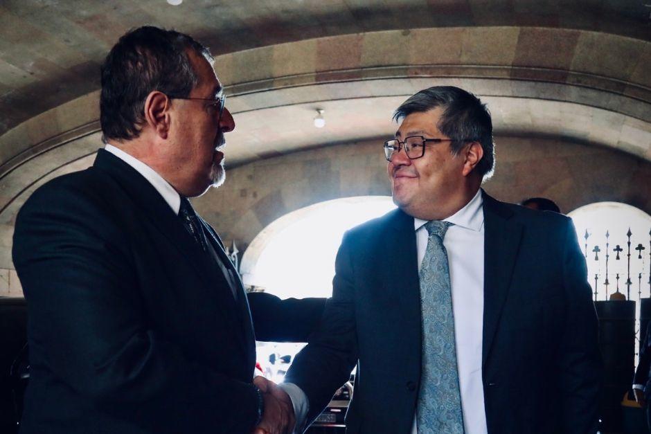 El exministro de Gobernación publicó en su cuenta de X un mensaje hacia Arévalo. (Foto: Francisco Jiménez)