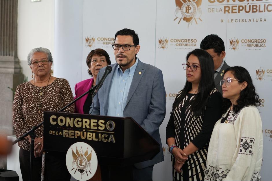 Los legisladores oficialistas aseguran que el juez Orellana se extralimitó en sus funciones. (Foto: Cortesía / Soy502)