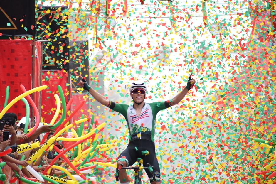 Alejandro Osorio fue primero en la llegada a San Rafael Pie de la Cuesta. (Foto: Rudy Martínez / Nuestro Diario)