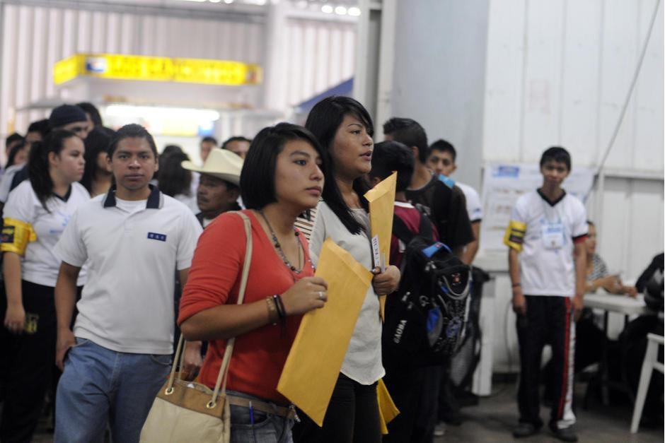 Dos estudios ofrecen una visión integral para fortalecer la inserción y la permanencia de los jóvenes en el empleo formal. (Foto: Archivo/Soy502)