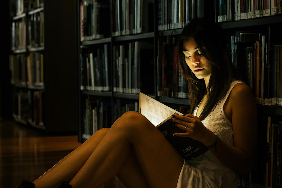 Estos libros podrían interesarte para disfrutarlos en tu tiempo libre. (Foto: Pexels)