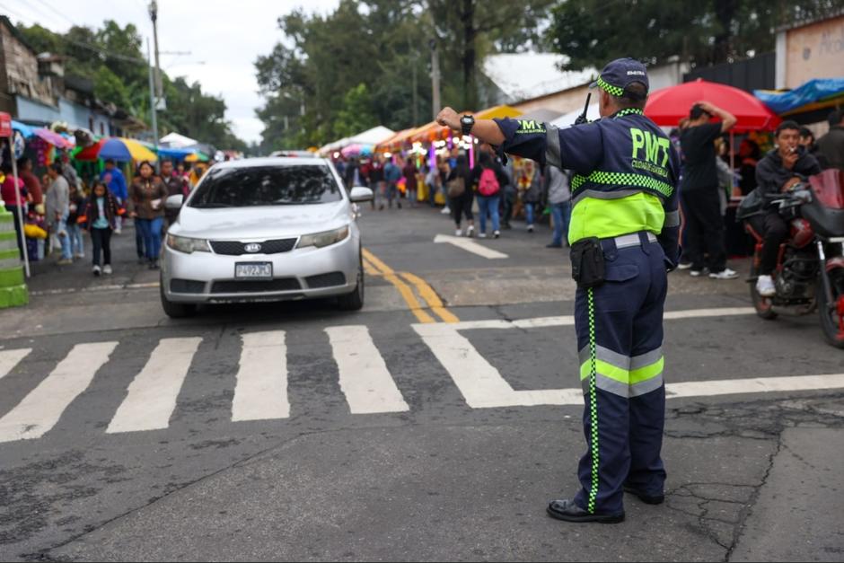 Aproximadamente 700 agentes coordinarán la movilidad vehicular este fin de semana. (Foto: Munipalidad de Guatemala)