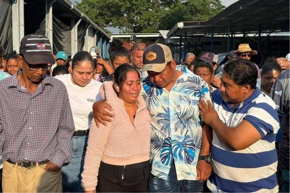 Evelyn Juárez asegura que dio a luz en el hospital del IGSS en Escuintla y que de ahí sustrajeron a su recién nacido. (Foto: RR. SS.)