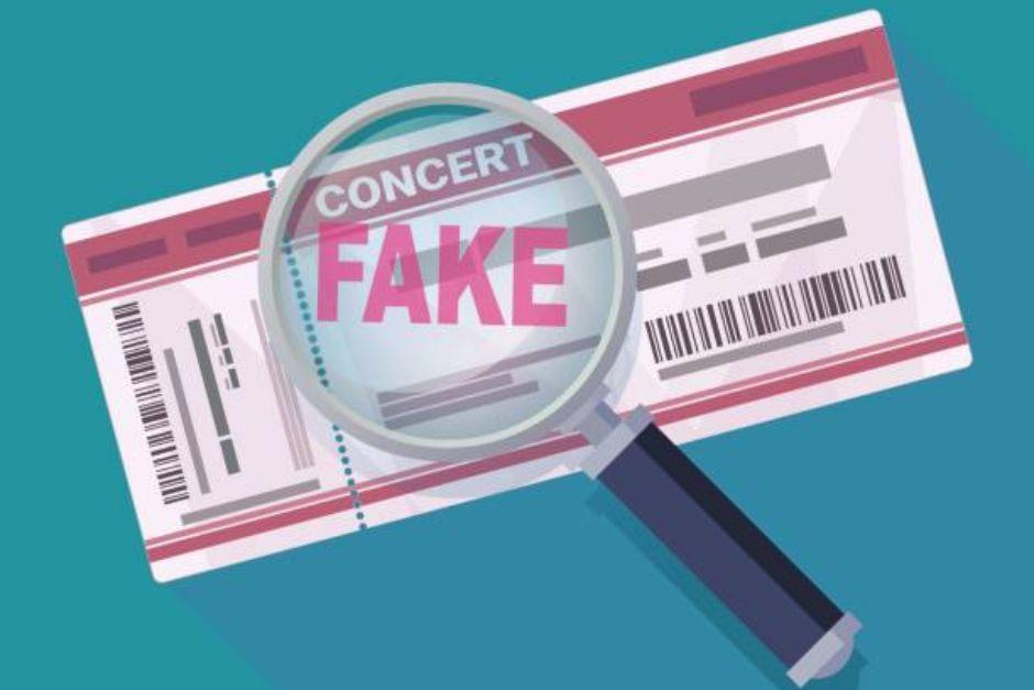 Aficionados que se hicieron presentes al Estadio Cementos Progreso denuncian que les vendieron boletos falsos. (Foto ilustrativa: istock)