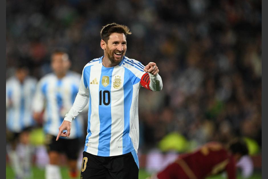 Lionel Messi jugó su último partido con la albiceleste en tierras argentinas antes de disputar su último Mundial. (Foto: AFP)