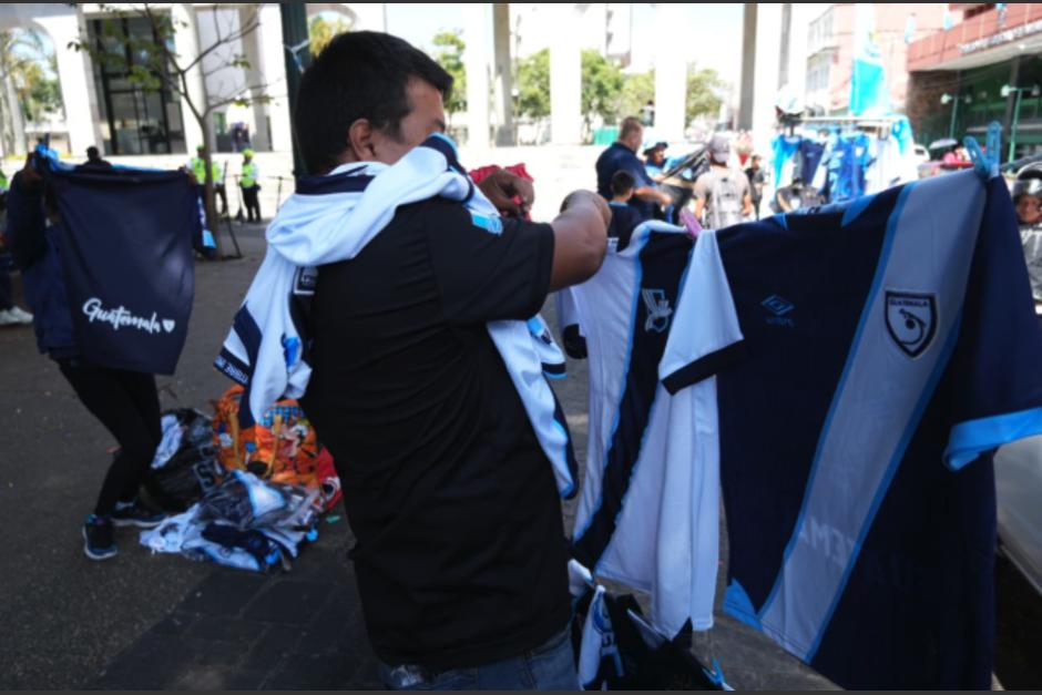 El ambiente deportivo ya se vive en la Plaza de la Constitución. (Foto: Wilder López/Soy502)