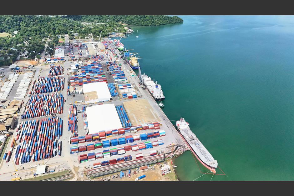 La mesa de diálogo entre trabajadores y autoridades de Empornac se mantiene. (Foto: Puerto Santo Tomás de Castilla)