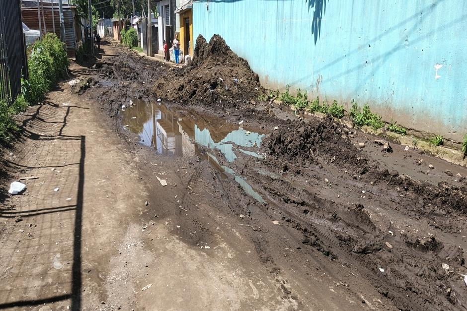 Las calles actualmente en el invierno están llenas de lodo. (Foto: Edwards Morales/Colaborador)