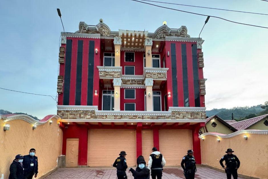 Cuatro allanamientos se hicieron este martes en San Pedro Soloma, Huehuetenango. (Foto: MP)