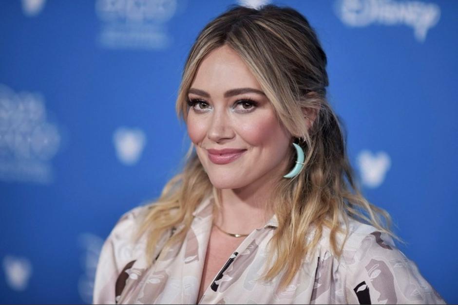Hilary Duff confirma su regreso a la música con un mensaje en redes. (Foto: X)