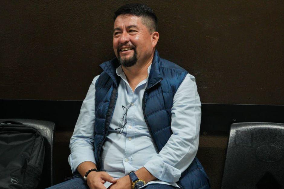 El exalcalde Víctor Alvarizaes esperaba hoy audiencia de etapa intermedia,&nbsp;por el caso conocido como “Día de la Madre”, pero&nbsp;se trasladó para el 13 de enero de 2026.&nbsp;(Foto: Wilder López/Soy502)