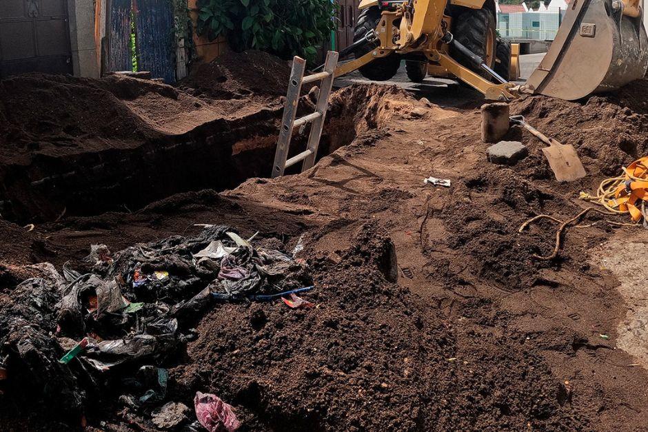 Entre basura y todo tipo de objetos fueron encontrados en el sistema de drenaje. (Foto: Municipalidad de Ciudad Vieja)
