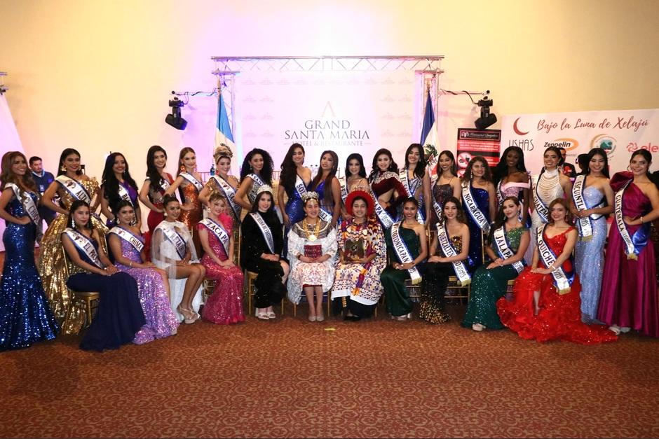 22 representantes departamentales buscan la corona de Reina Nacional de las Fiestas de Independencia 2025 en Quetzaltenango. (Foto: Oswaldo Cop/Colaborador)