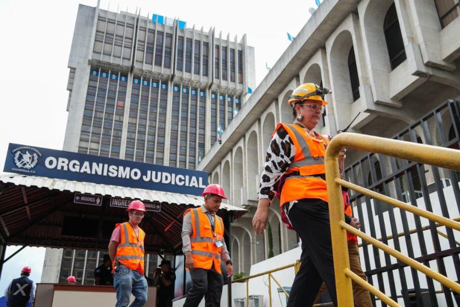 Más de 10,000 personas participarán en simulacro de terremoto en la Torre de Tribunales.&nbsp;(Foto: Wilder López/Soy502)