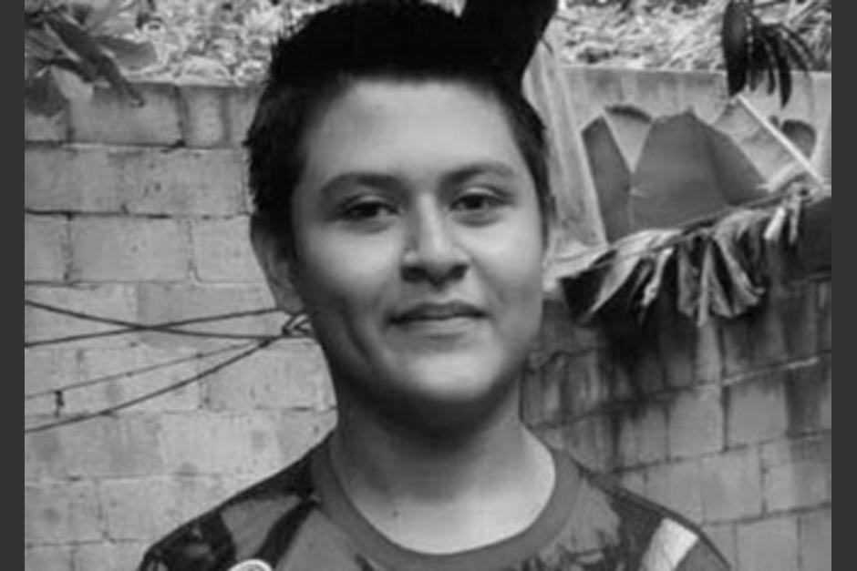 Las fuertes lluvias ocasionaron el desplome del kiosko. (Foto: Nuestro Diario)