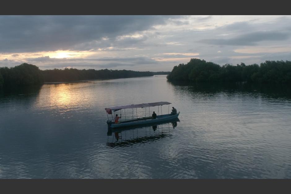Los paseos en lacha son una opción para los amantes de la naturaleza.&nbsp;(Foto: cortesía Municipalidad de Sipacate)