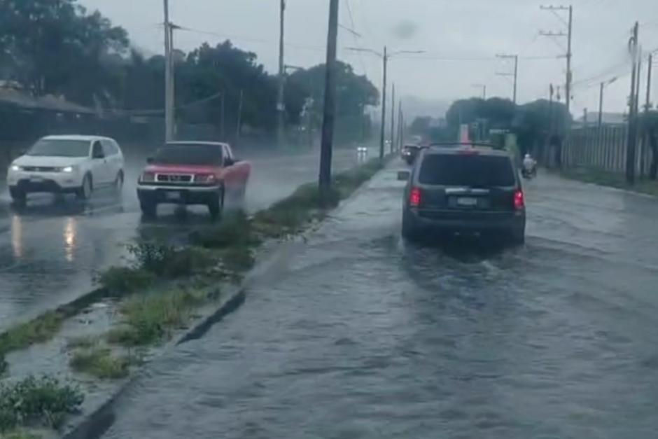 Lluvias acompañadas por fuertes vientos han generado preocupación entre los automovilistas. (Foto: Archivo/Soy502)