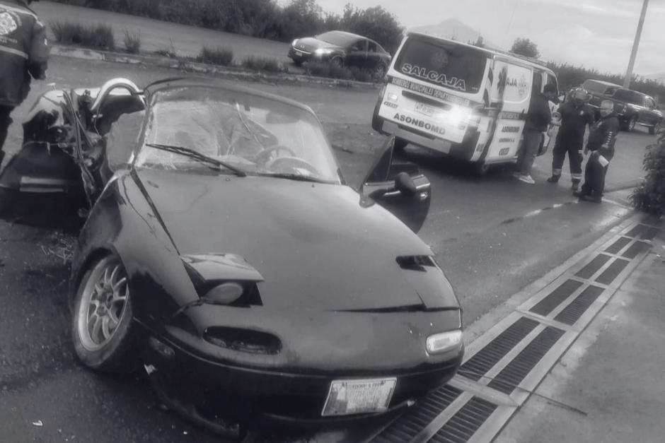 El percance se produjo en horas de la tarde y pese a la llegada de los socorristas, una persona falleció en el lugar. (Foto: Asociación de Bomberos Municipales Departamentales)