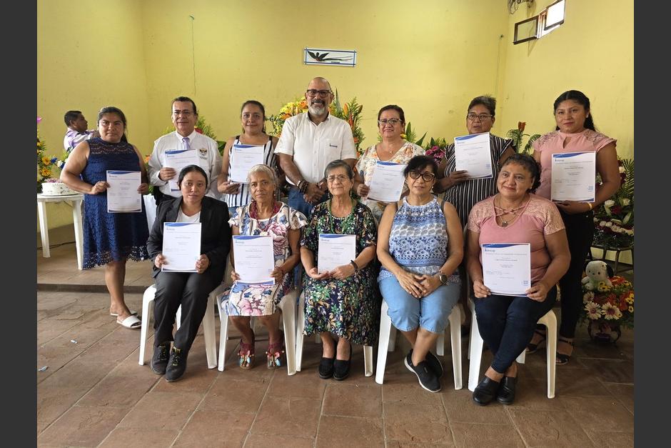 Varias mujeres culminaron recientemente su formación y buscan impulsar sus emprendimientos.&nbsp;(Foto: Surama Rodas/Colaboradora)&nbsp;