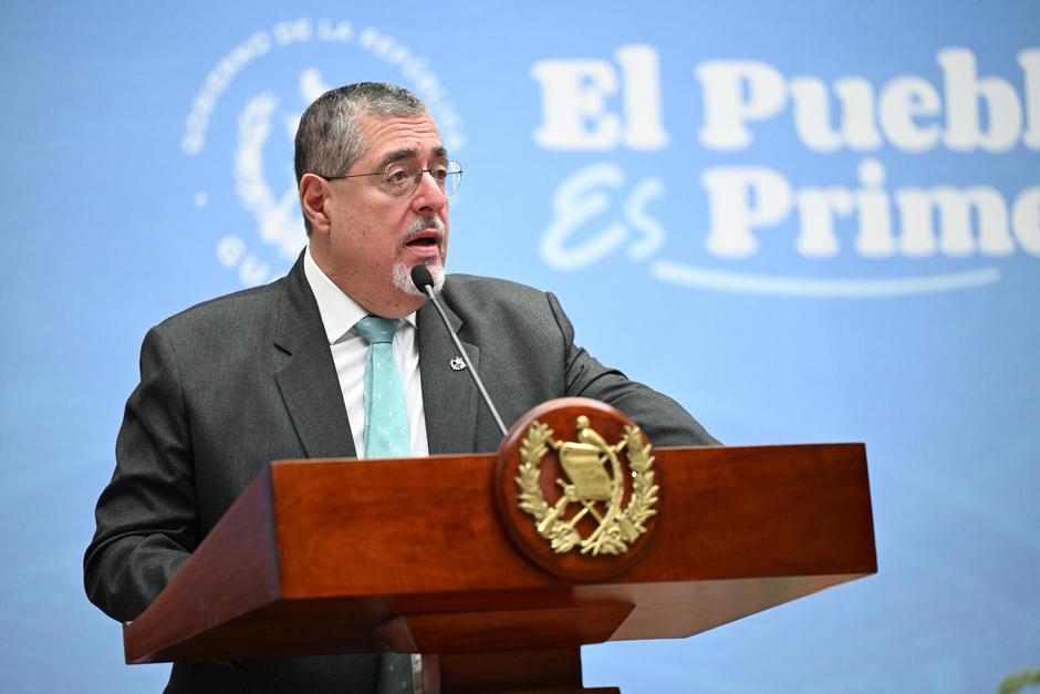 El presidente Bernardo Arévalo indicó que se sigue analizando la Ley que beneficia a los Codedes. (Foto: AGN / Soy502)