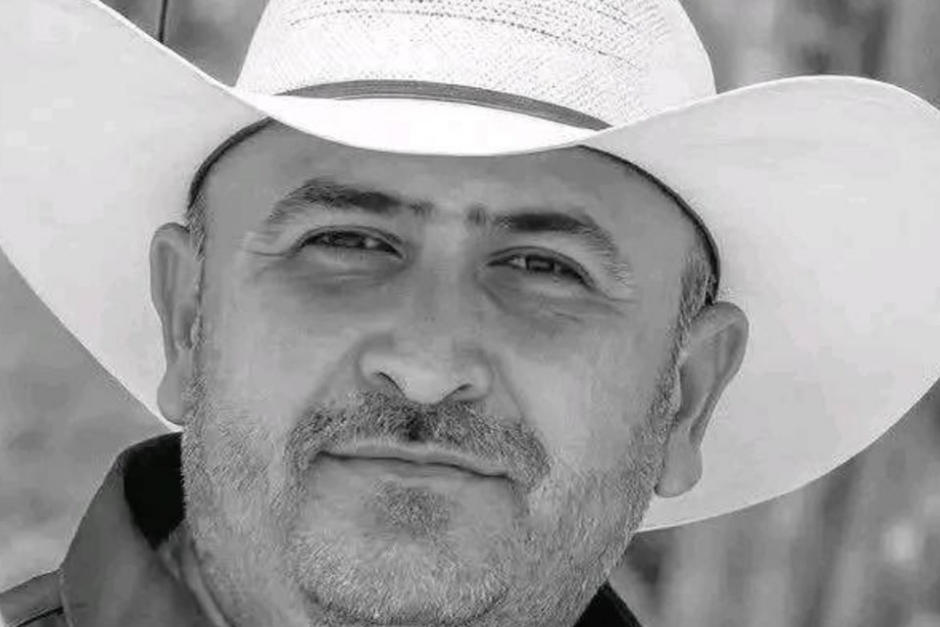 El empresario fue atacado de manera directa en plena vía pública. (Foto: Redes Sociales)