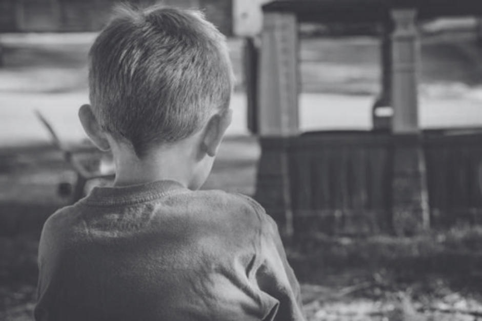 Familiares y amigos lamentan el fallecimiento del menor de cinco años. (Foto ilustrativa: istock)