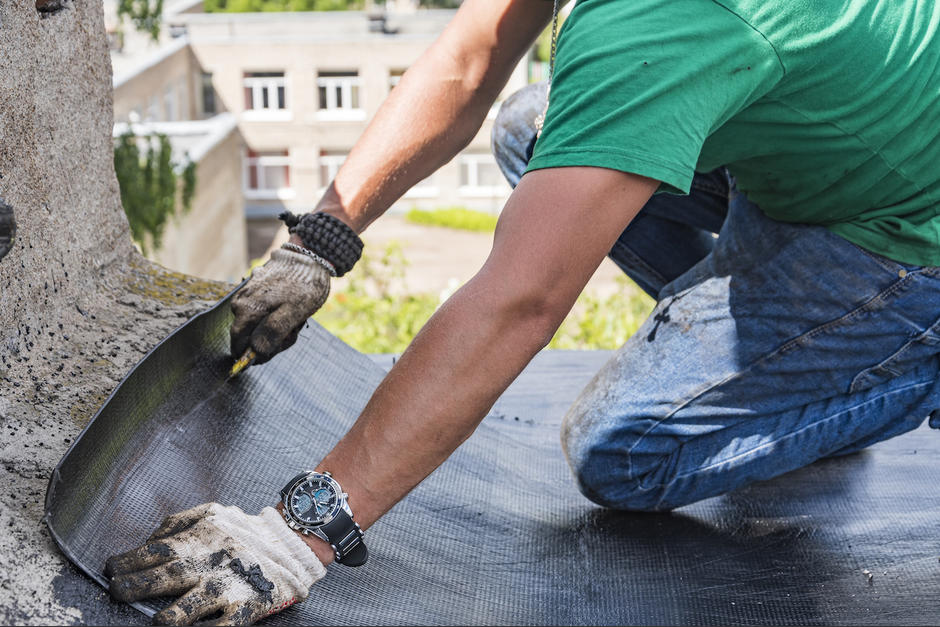 Es importante verificar que las paredes no presenten grietas que puedan absorber humedad.&nbsp;(Foto: ilustrativa/Freepik)