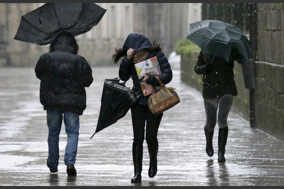 Las lluvias vendr&aacute;n acompa&ntilde;adas de actividad el&eacute;ctrica. (Foto: archivo/Soy502)
