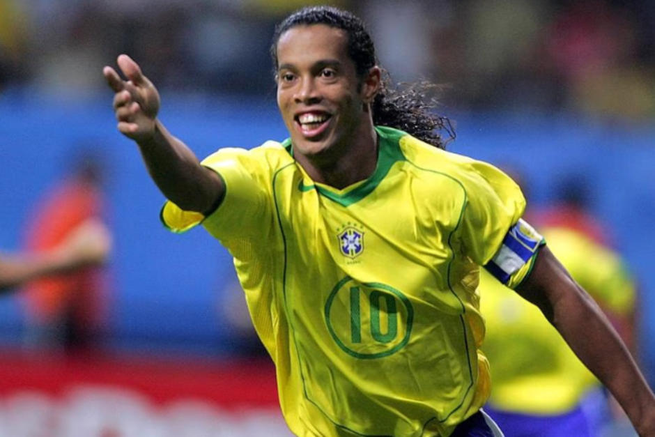 Ronaldinho es uno de los s&iacute;mbolos del f&uacute;tbol mundial. (Foto: AFP)