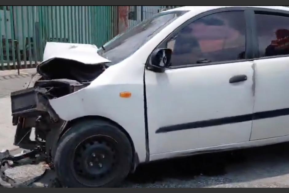El conductor falleci&oacute; dentro de su auto. (Foto: captura de video)