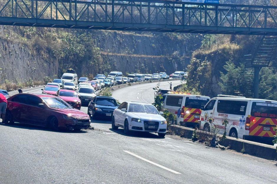 Tras el accidente, el veh&iacute;culo qued&oacute; con da&ntilde;os en su estructura.&nbsp;(Foto: Bomberos Voluntarios)