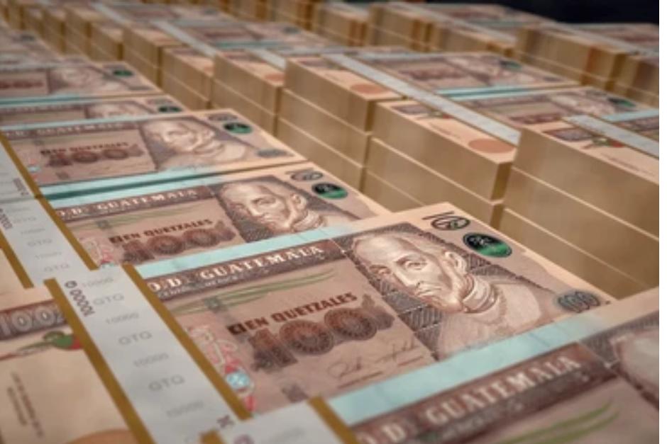 En el lugar localizaron fajos de dinero de distintas denominaciones. (Foto ilustrativa: Shutterstock)