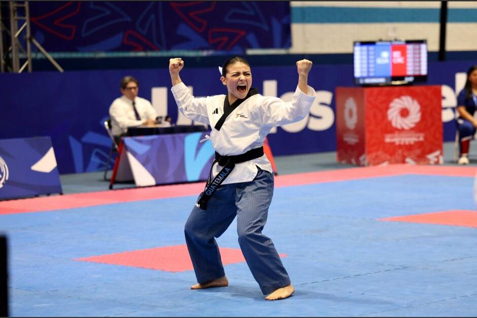 Con medallas obtenidas en torneos internacionales, Alejandra se mantiene en la &eacute;lite del poomsae mundial. (Foto: COG)&nbsp;
