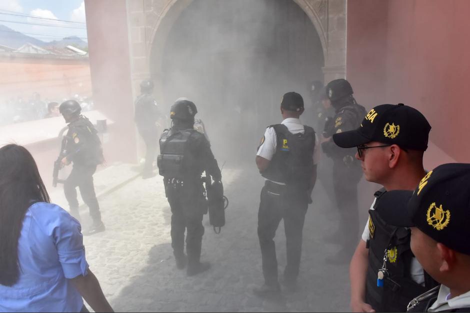 La Polic&iacute;a advirti&oacute; que no permitir&aacute;n actos de vandalismo en las manifestaciones. (Foto: Estuardo Paredes / Soy502)