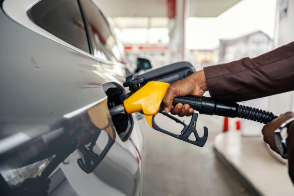 La disminuci&oacute;n en los precios se ha visto en algunas de las gasolineras de la capital. (Foto ilustrativa: iStock)