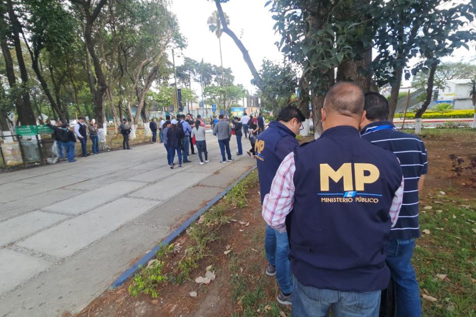 MP en diligencias en la Usac. (Foto: Estuardo Paredes / colaborador)